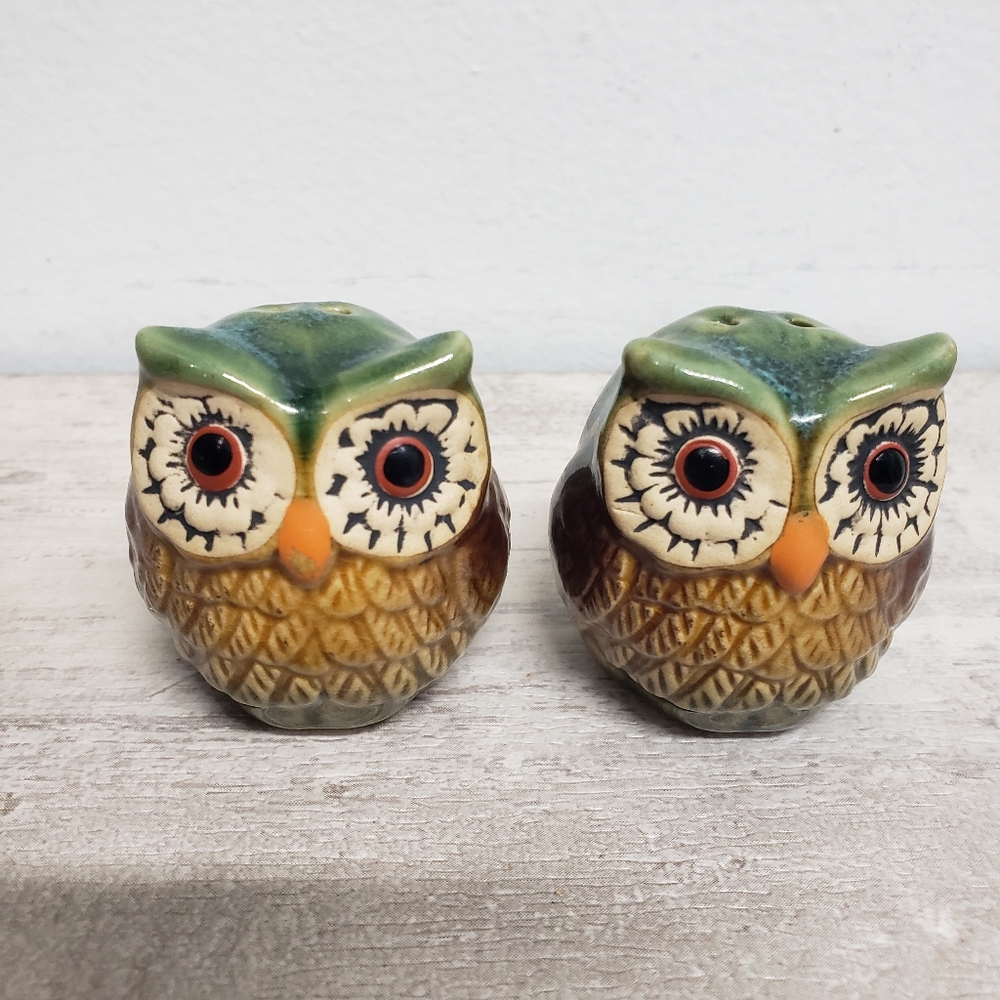 Mini Owl Salt and Pepper Shakers Glazed Ceramic